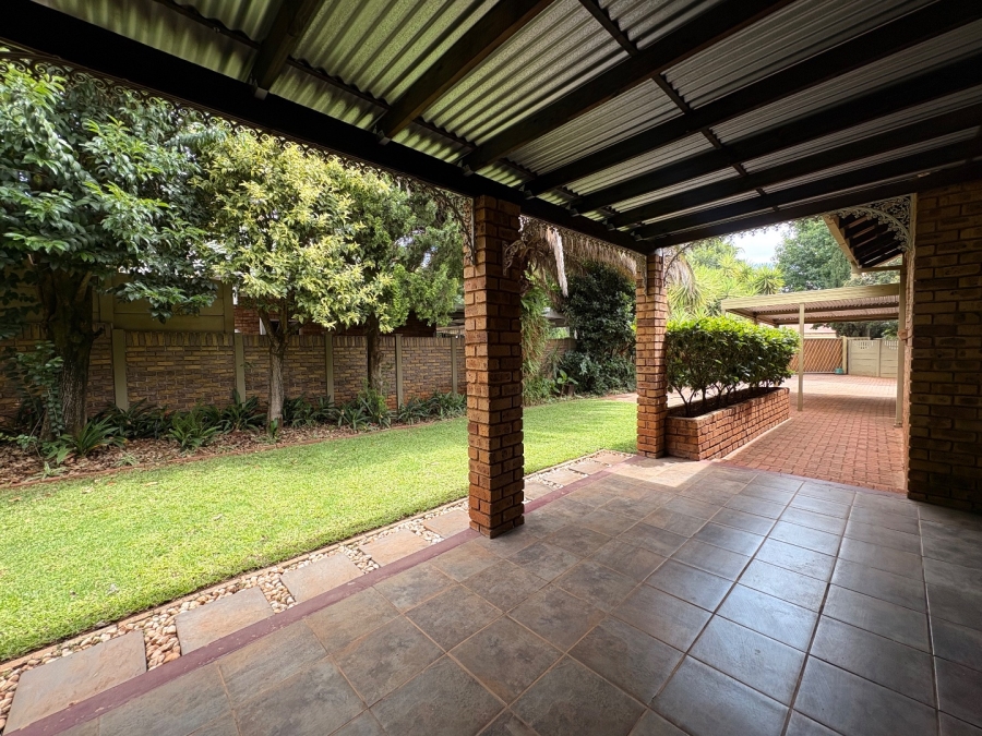 3 Bedroom Property for Sale in Doringkruin North West